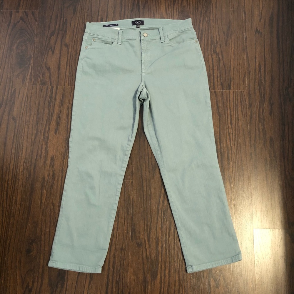 NYDJ Jeans Dayla wise cuff Capri Size 8